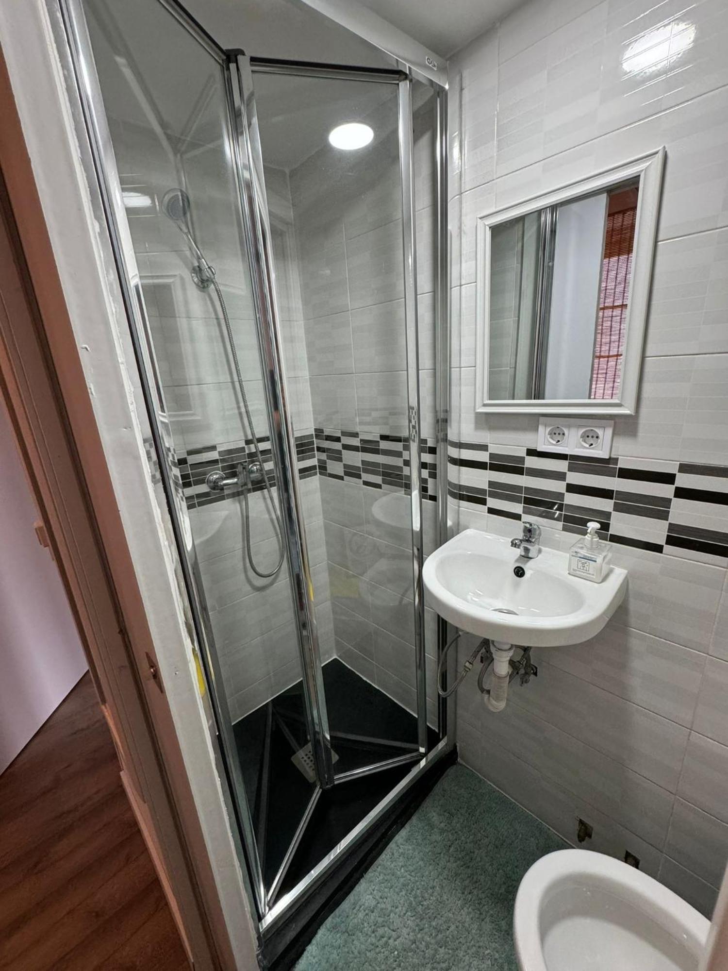 Alanta Apartments Madrid Kültér fotó