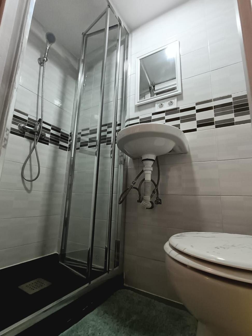 Alanta Apartments Madrid Kültér fotó